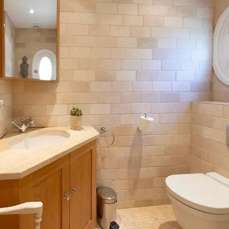 Haven Of Peace In Cap D'antibes Heated Swimming Pool Close To The Beaches *